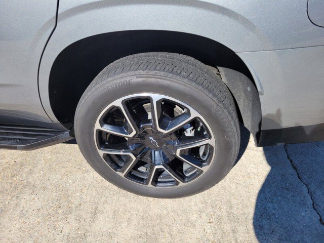 Used 2023 Chevrolet Tahoe RST image 9