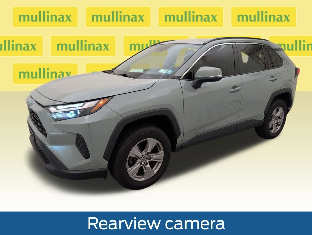 Used 2022 Toyota RAV4 XLE image 12