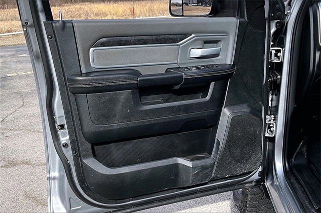 Used 2021 RAM 2500 Big Horn w/ Level 1 Equipment Group image 21