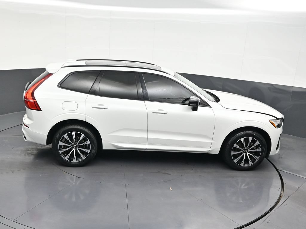 Certified 2024 Volvo XC60 B5 Core w/ Protection Package Premier AWD/4WD image 21
