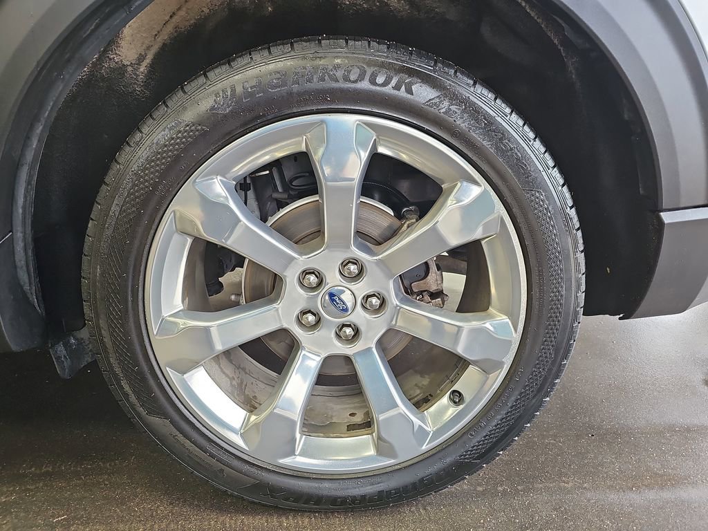 Used 2020 Ford Explorer Platinum w/ Premium Technology Package AWD/4WD image 34