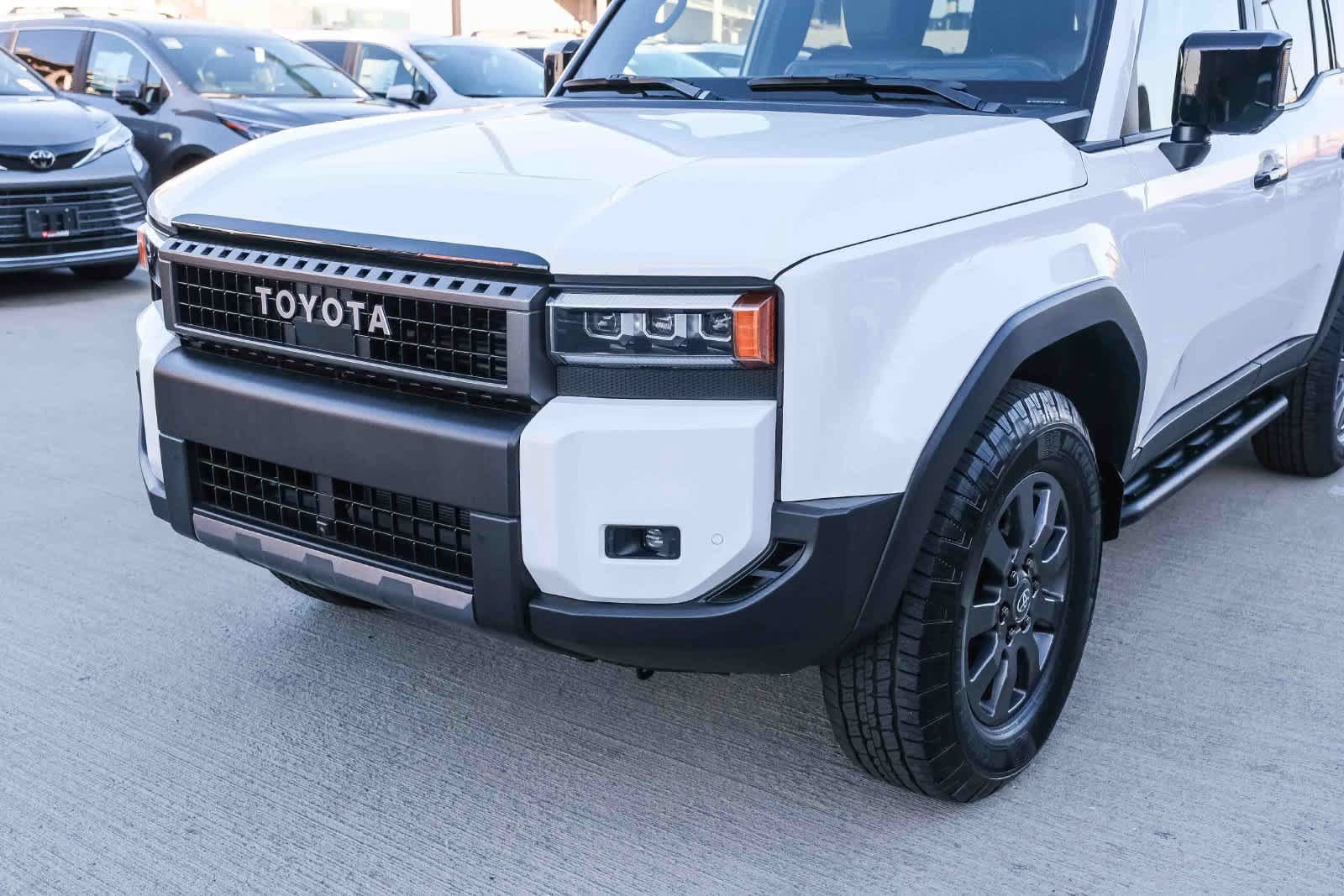 Used 2025 Toyota Land Cruiser w/ Premium Package AWD/4WD image 11
