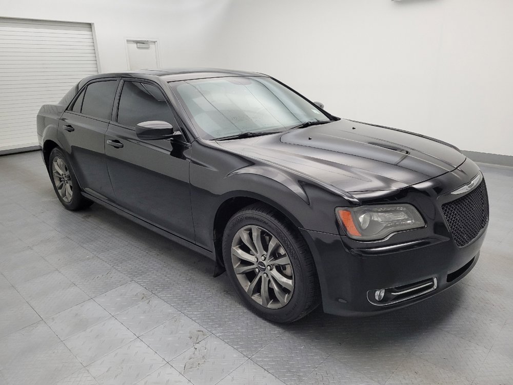 Used 2014 Chrysler 300 S w/ Luxury Group AWD/4WD image 11