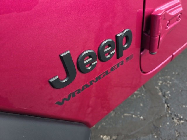 Used 2024 Jeep Wrangler Sport S image 50