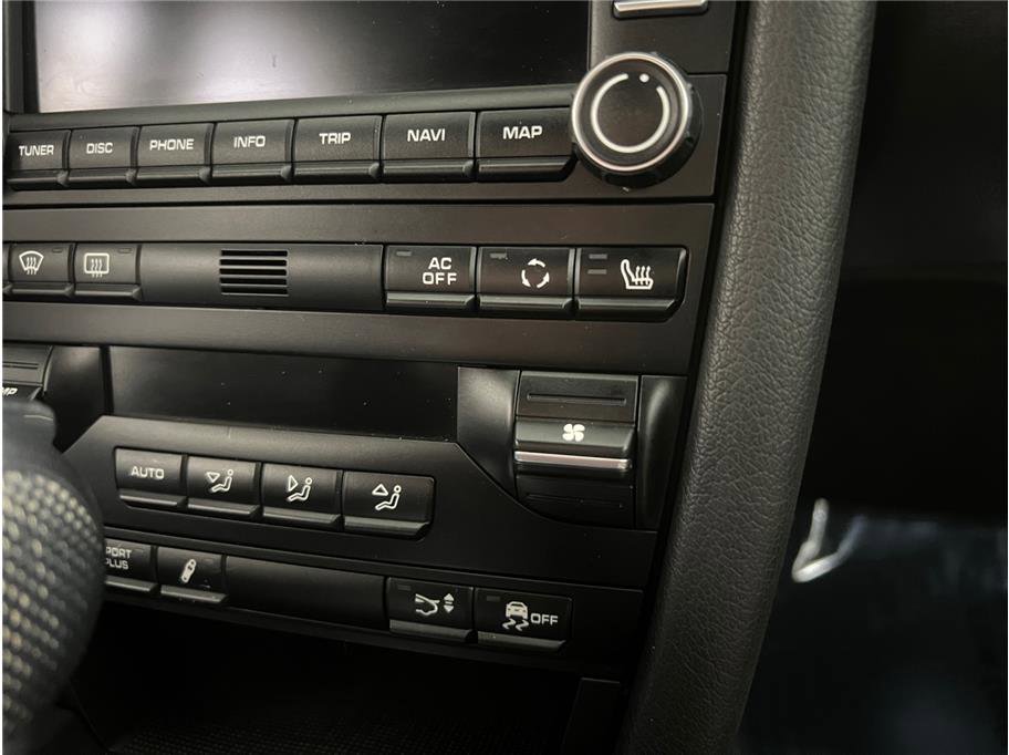 Used 2012 Porsche 911 Carrera S image 24