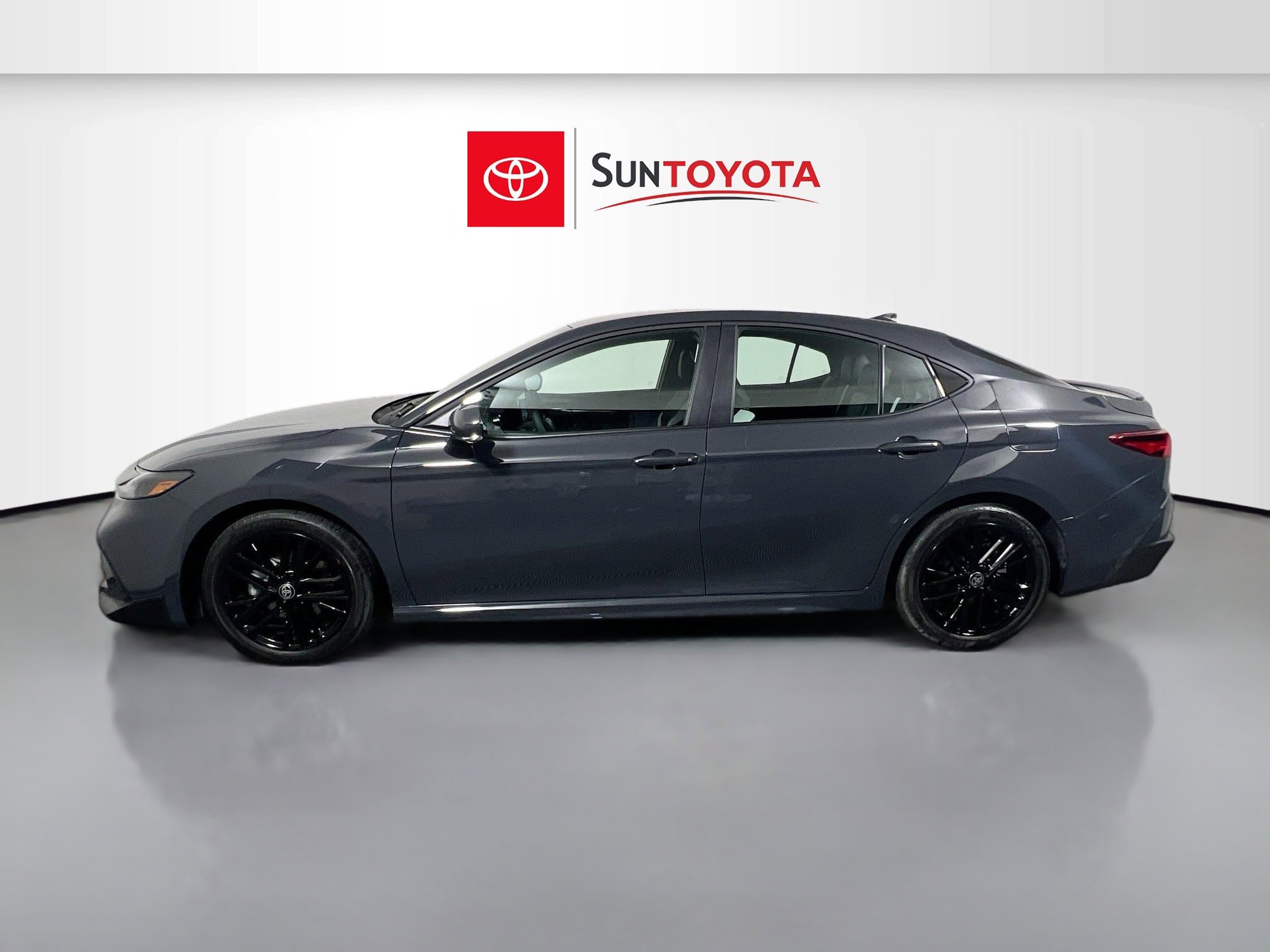 New 2026 Toyota Camry SE FWD image 7