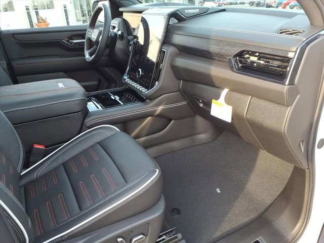 New 2026 GMC Yukon XL AT4 Ultimate AWD/4WD image 26