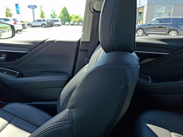 Used 2025 Subaru Legacy Limited AWD/4WD image 17