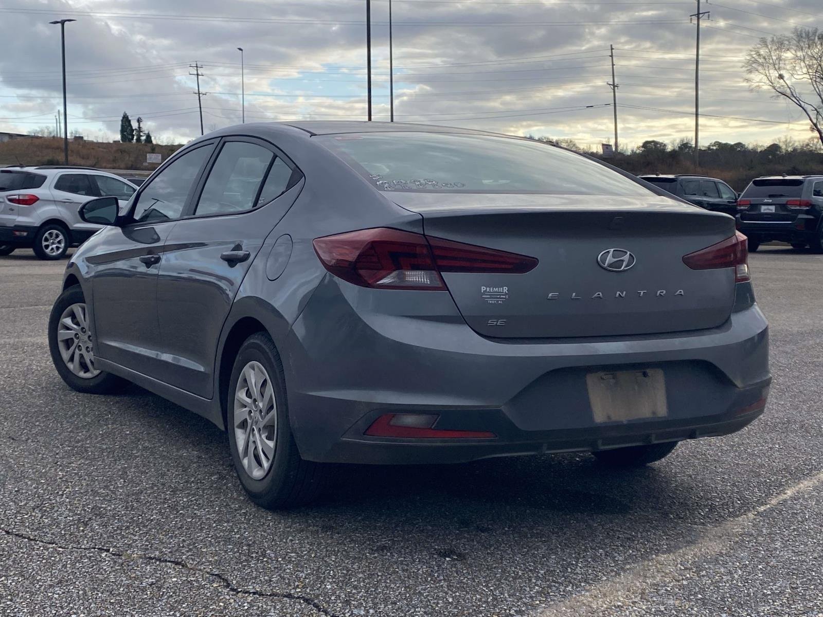 Used 2019 Hyundai Elantra SE w/ Cargo Package image 5