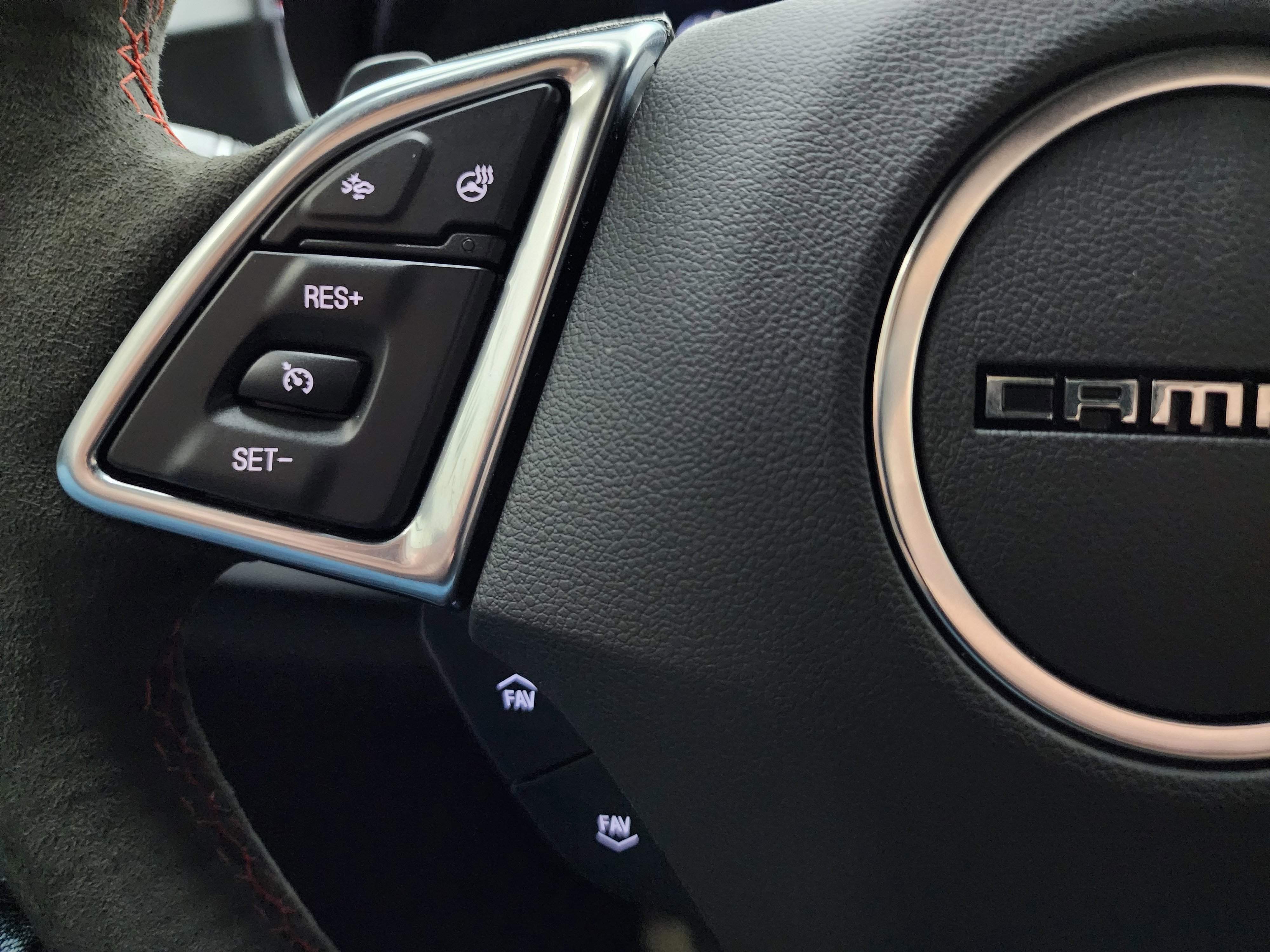 Used 2022 Chevrolet Camaro ZL1 image 18