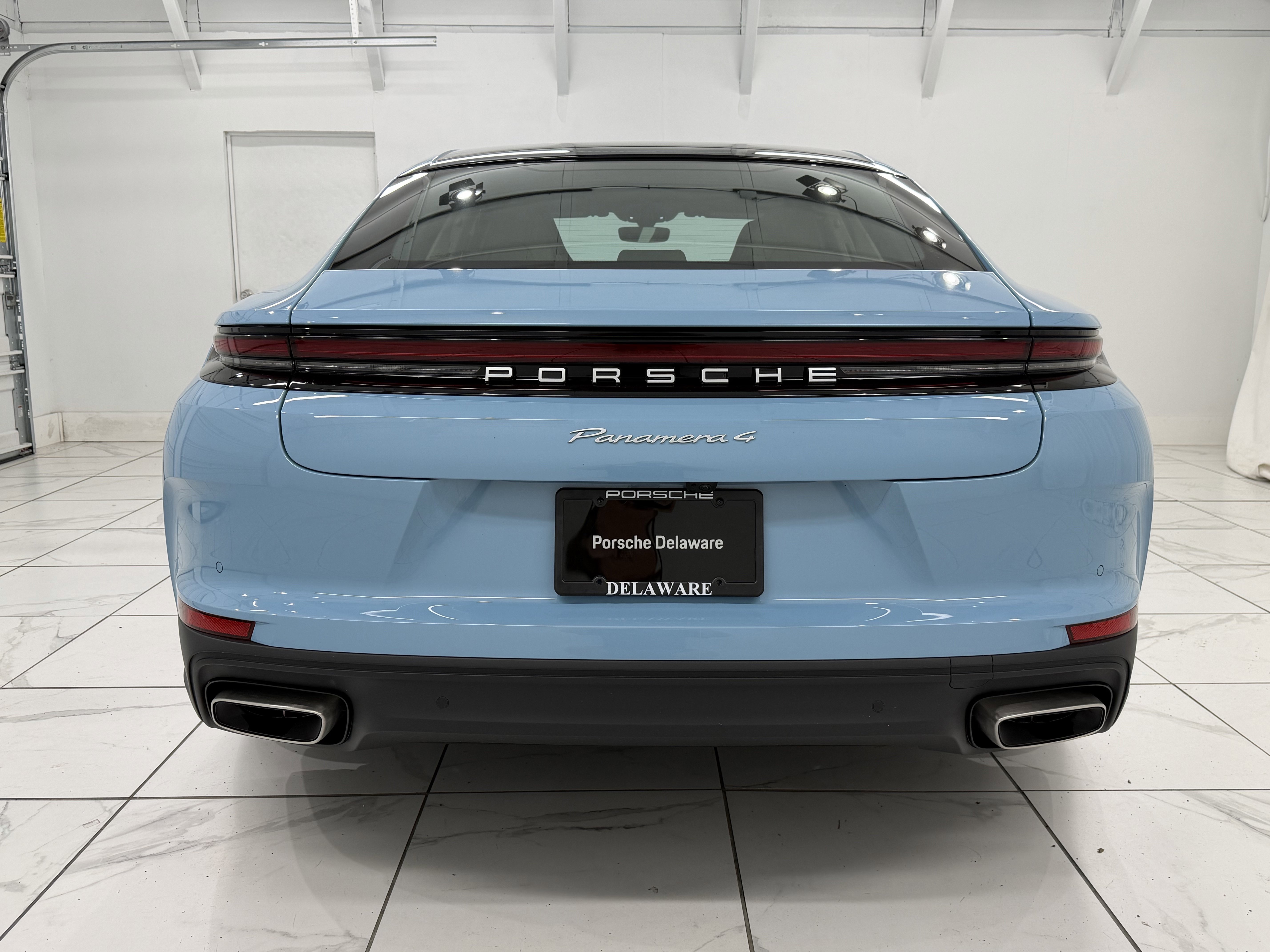 New 2026 Porsche Panamera 4 image 13