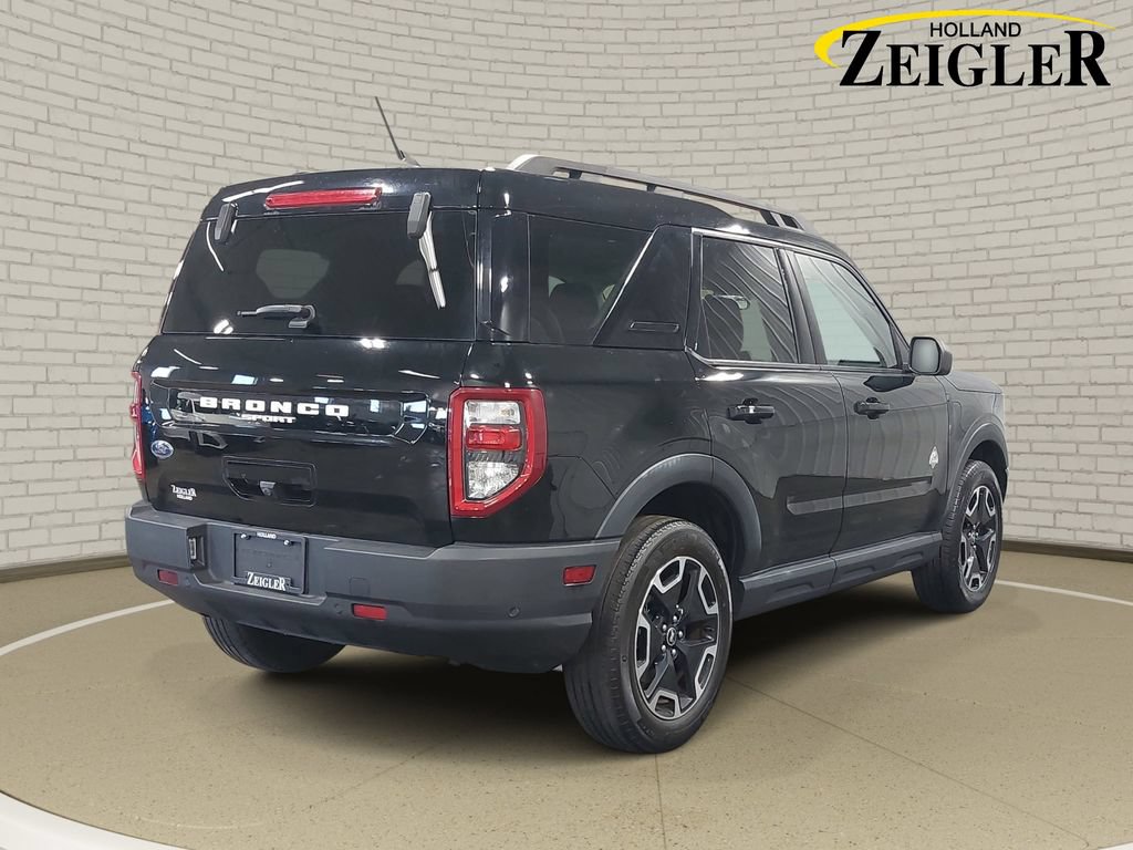 Used 2023 Ford Bronco Sport Outer Banks AWD/4WD image 5