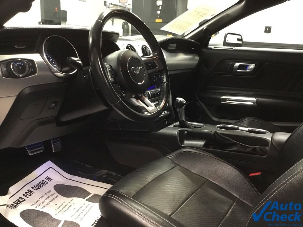 Used 2019 Ford Mustang GT Premium image 32