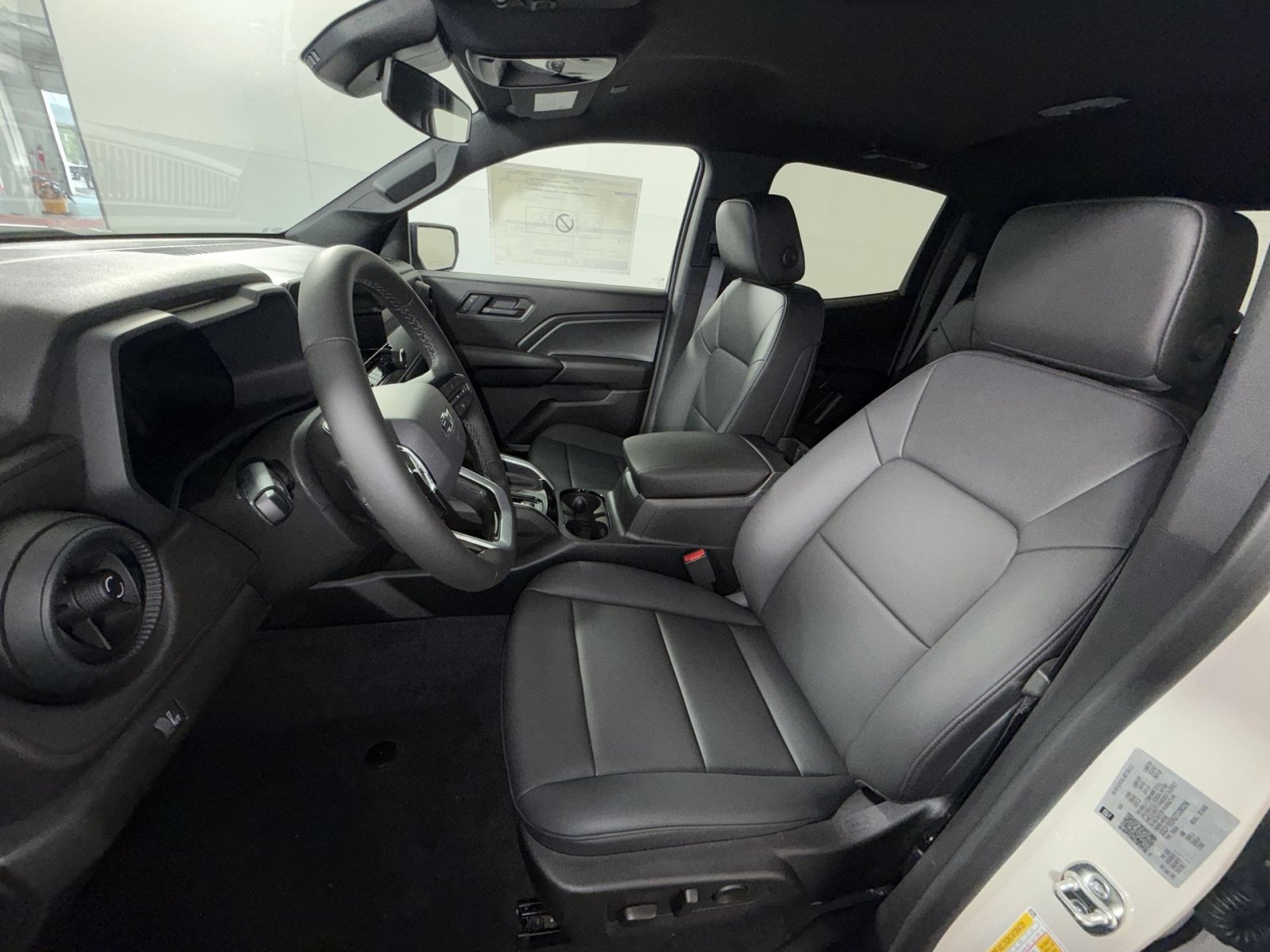 New 2026 Chevrolet Colorado Trail Boss AWD/4WD image 13