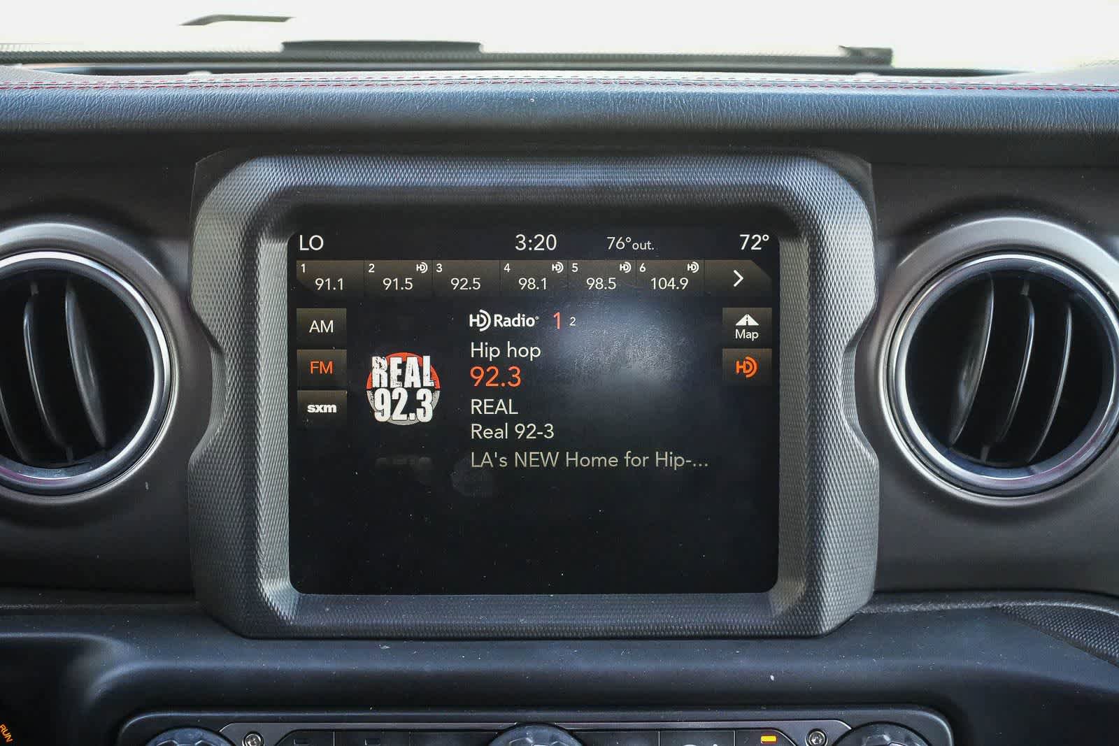 Used 2019 Jeep Wrangler Unlimited Rubicon AWD/4WD image 14