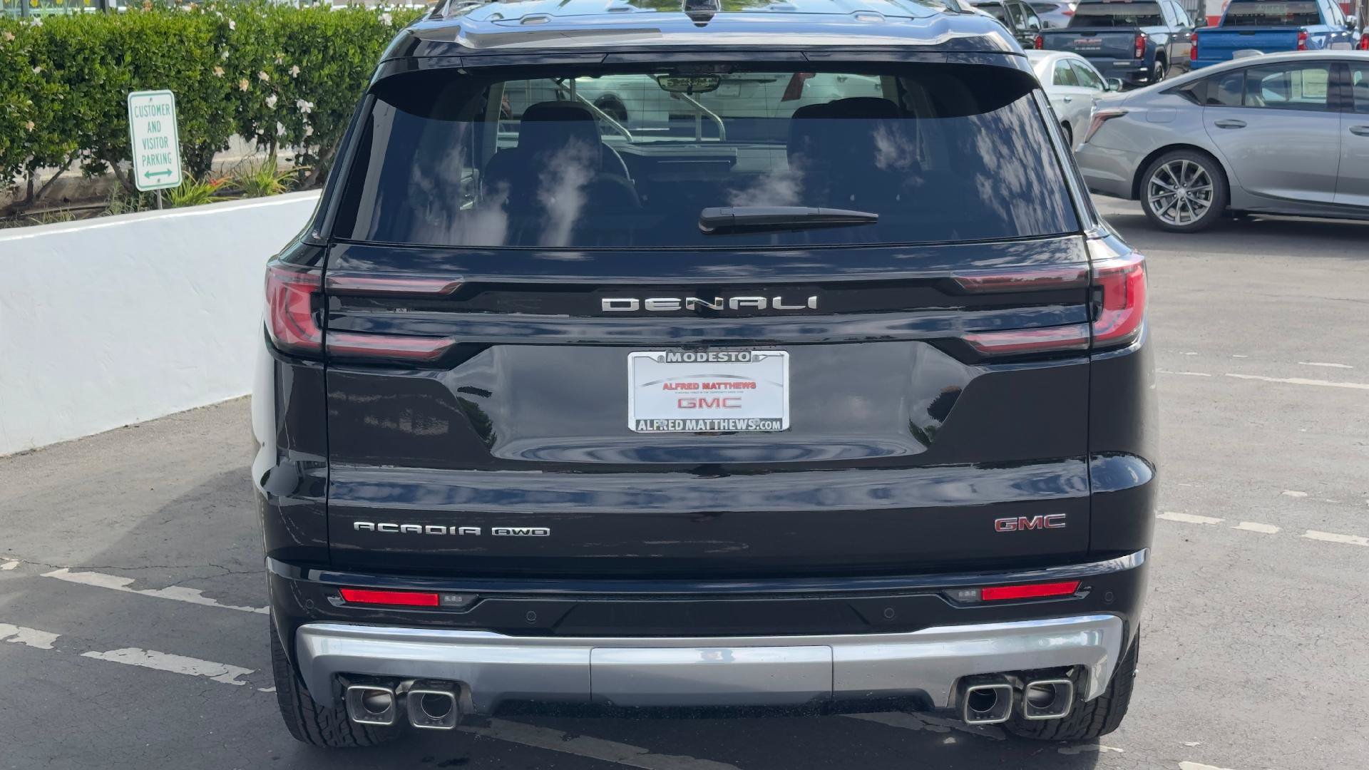 New 2026 GMC Acadia Denali w/ Super Cruise Package AWD/4WD image 6
