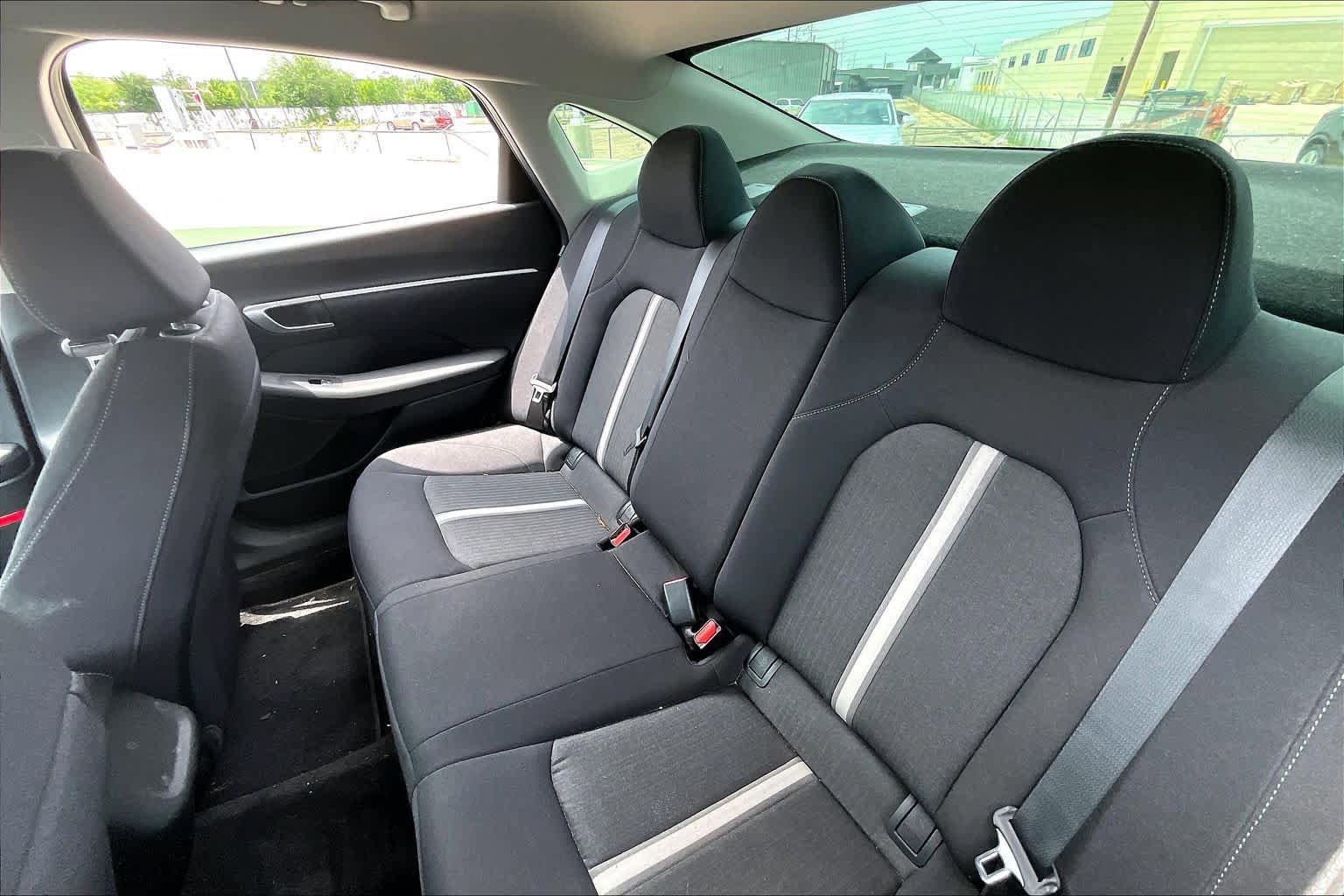 Used 2023 Hyundai Sonata SE w/ Cargo Package FWD image 19