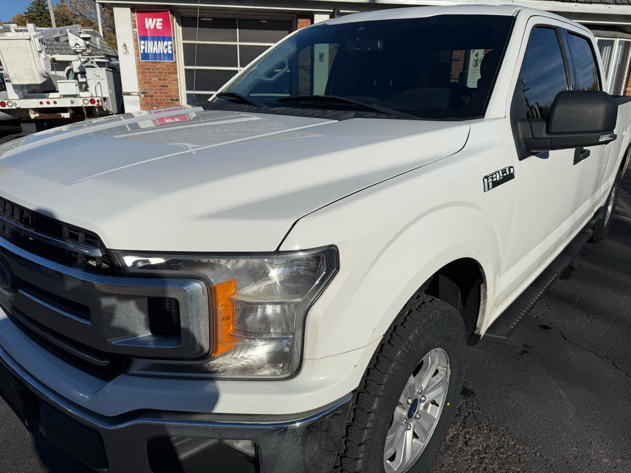 Used 2019 Ford F150 XLT w/ Equipment Group 301A Mid image 9