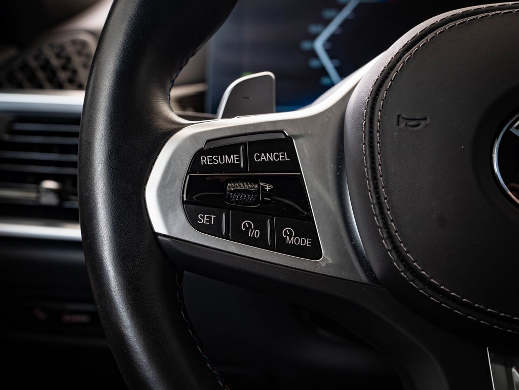 Used 2024 BMW X6 M60i w/ Dynamic Handling Package image 28