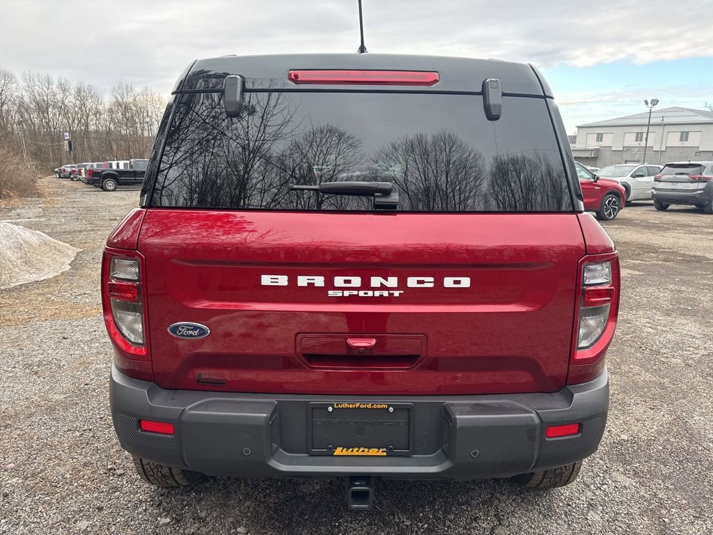 Used 2025 Ford Bronco Sport Badlands image 9