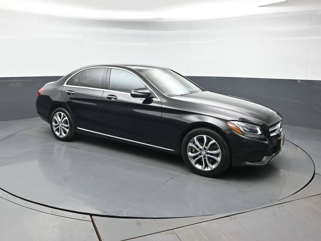 Used 2017 Mercedes-Benz C 300 4MATIC Sedan image 8