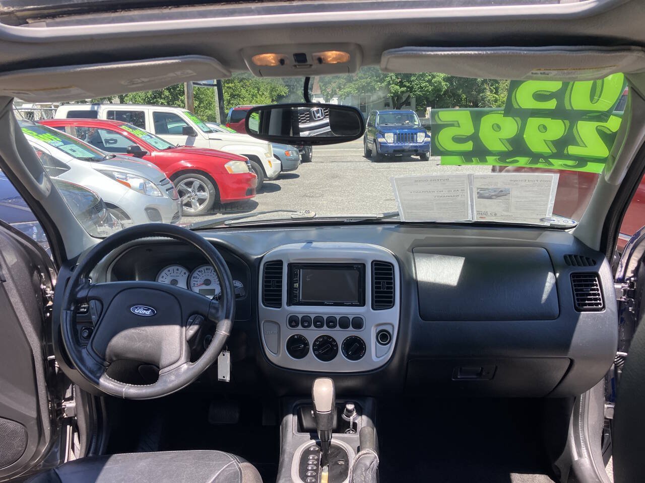 Used 2005 Ford Escape Limited AWD/4WD image 21
