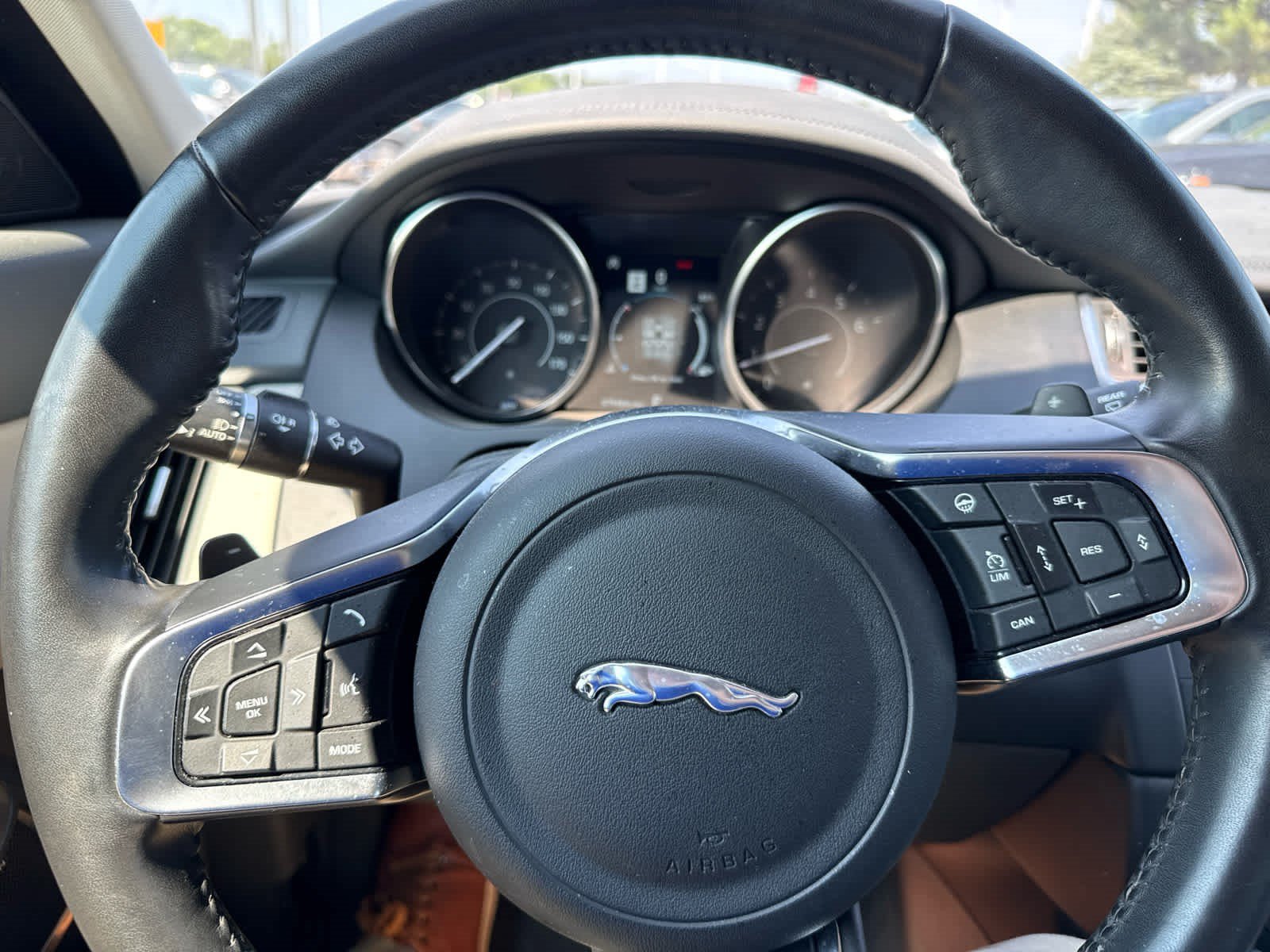 Used 2019 Jaguar E-PACE S AWD/4WD image 12