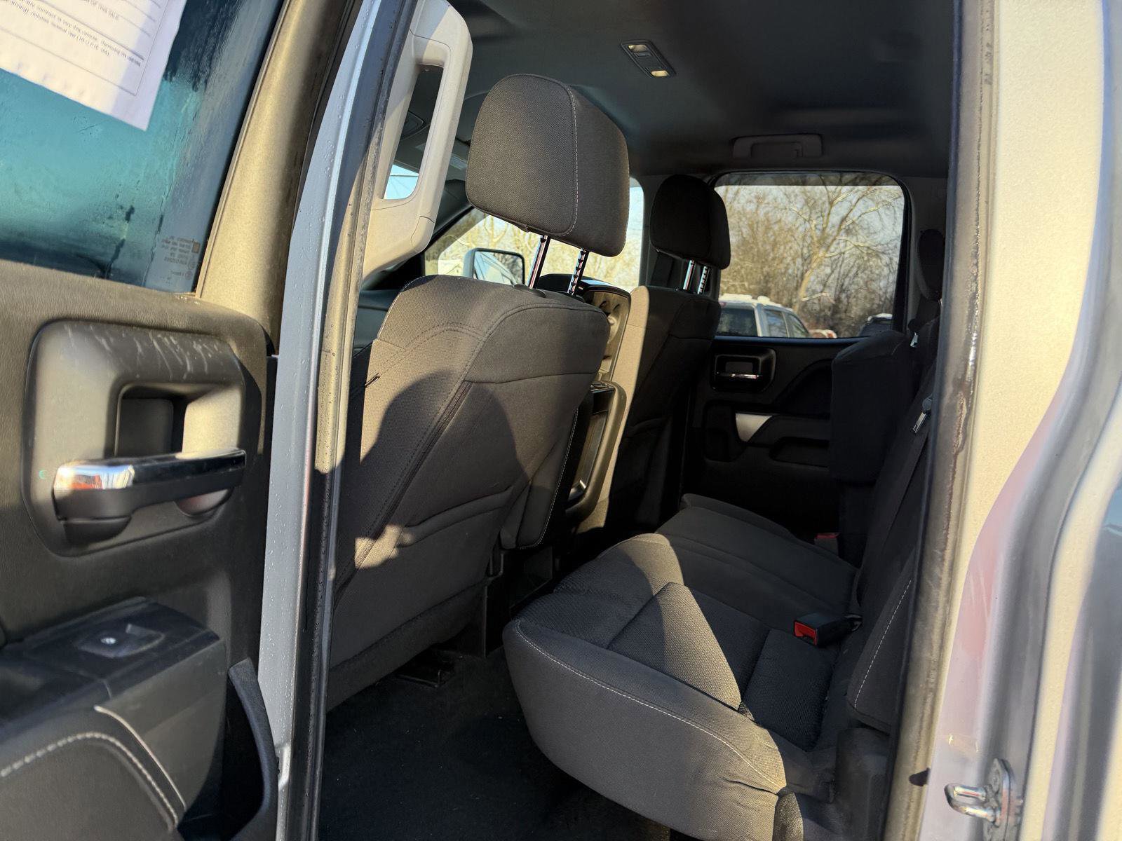 Used 2019 Chevrolet Silverado 2500 LT w/ LT Convenience Package image 10