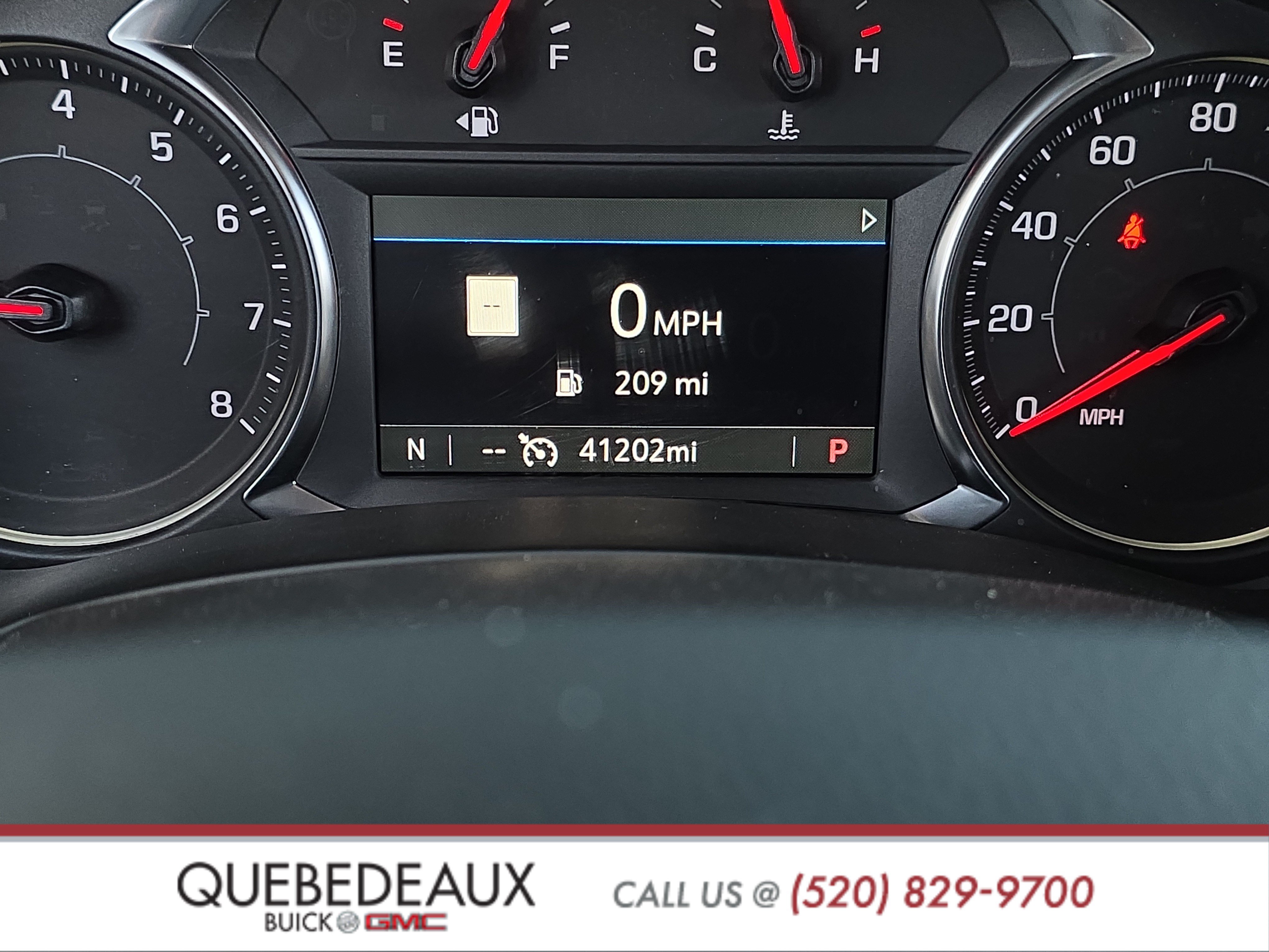 Used 2024 GMC Terrain SLE w/ Driver Convenience Package FWD image 14