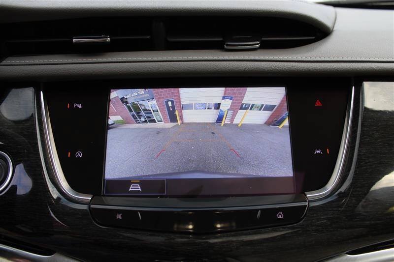 Used 2023 Cadillac XT6 Premium Luxury AWD/4WD image 19