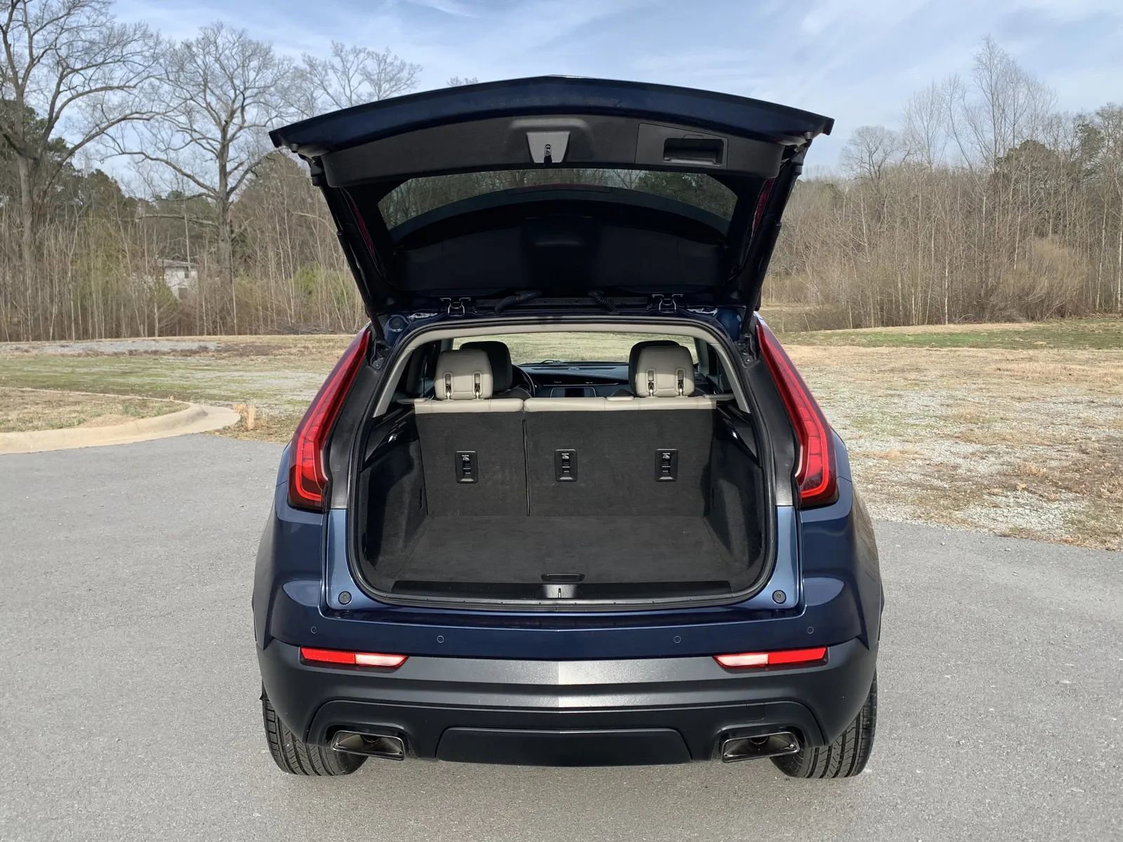 Used 2019 Cadillac XT4 Luxury image 11