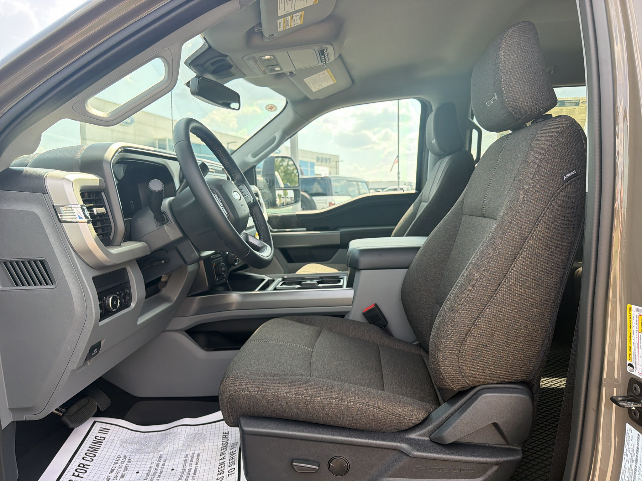 New 2027 Ford F250 XLT w/ XLT Premium Package AWD/4WD image 10