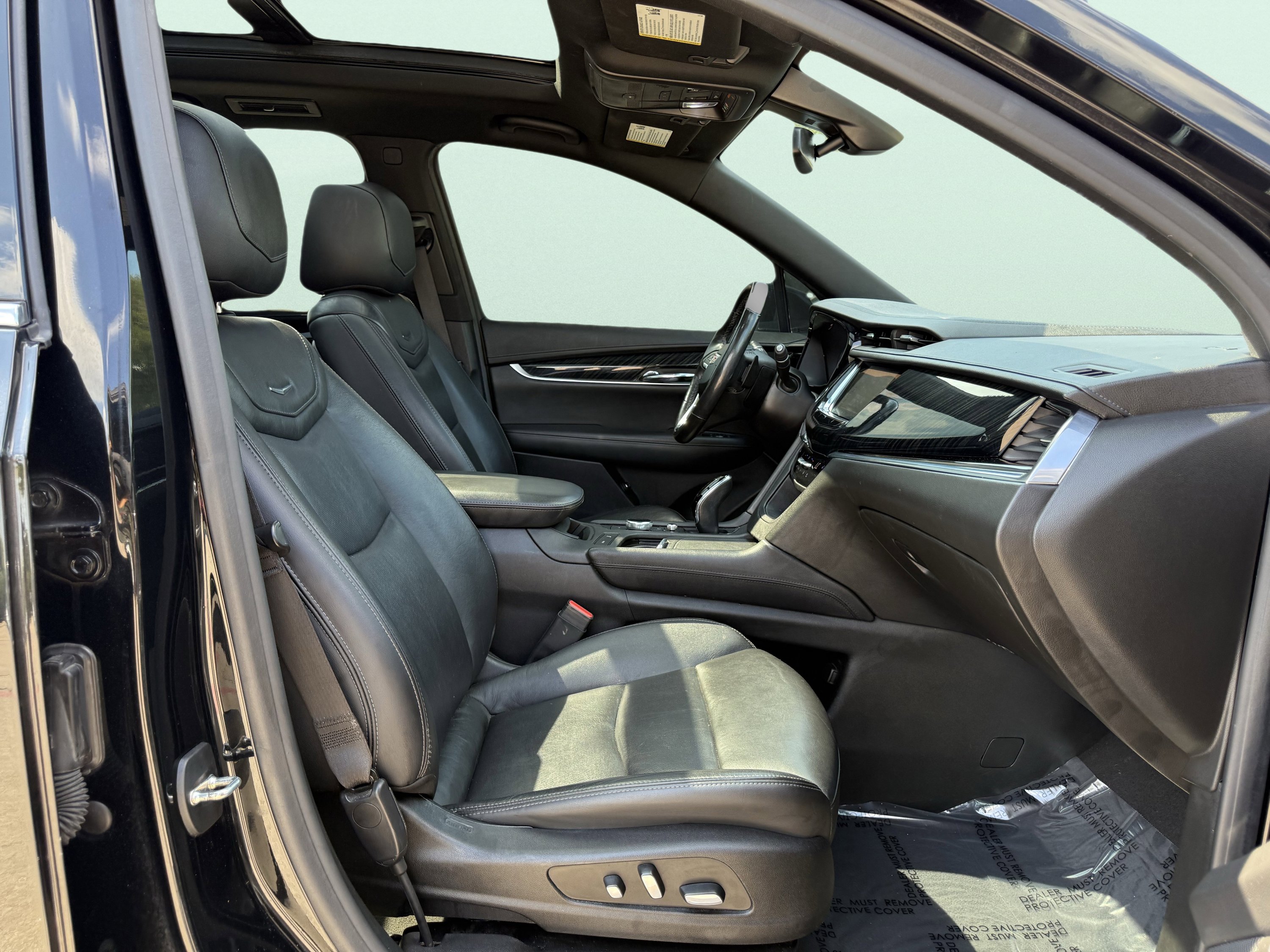 Used 2020 Cadillac XT6 Premium Luxury image 56