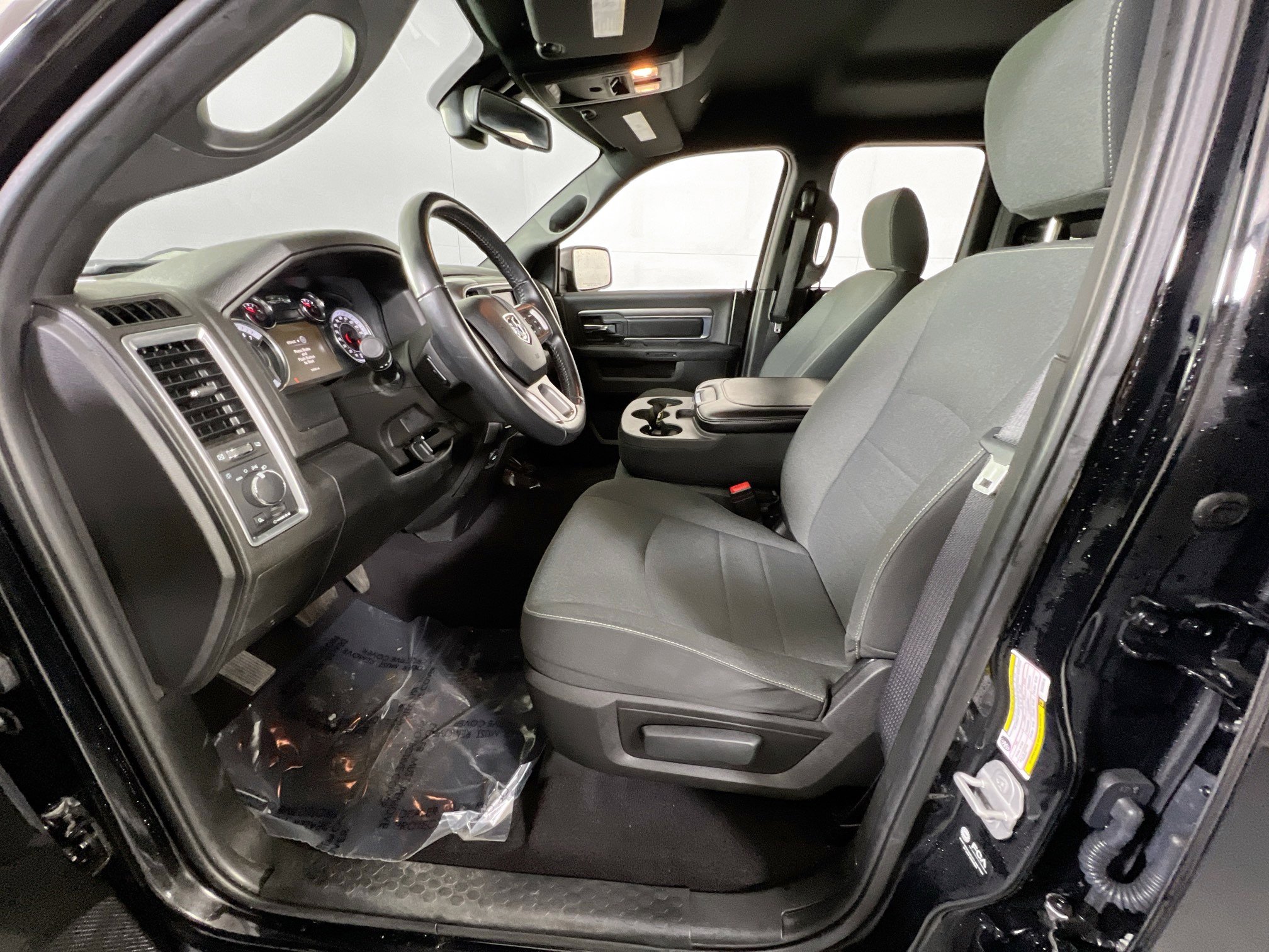 Used 2022 RAM 1500 Classic Warlock w/ Electronics Group image 20