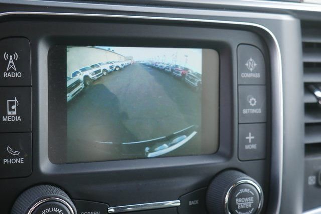 Used 2018 RAM 3500 SLT w/ Luxury Group image 3