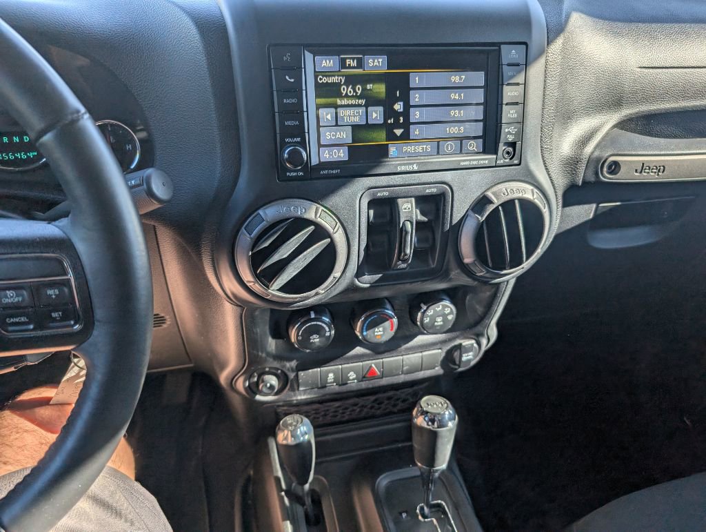 Used 2017 Jeep Wrangler Unlimited Sport w/ Quick Order Package 24S image 11