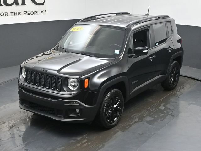 Used 2018 Jeep Renegade Altitude w/ UConnect 8.4 Nav Group AWD/4WD image 44