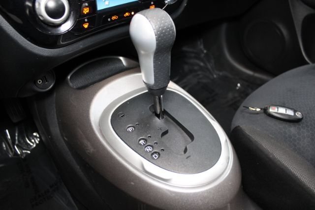 Used 2016 Nissan Juke SV w/ Cold Weather Package FWD image 15