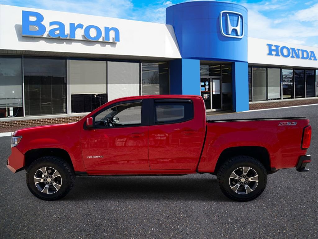 Used 2020 Chevrolet Colorado Z71 AWD/4WD image 3