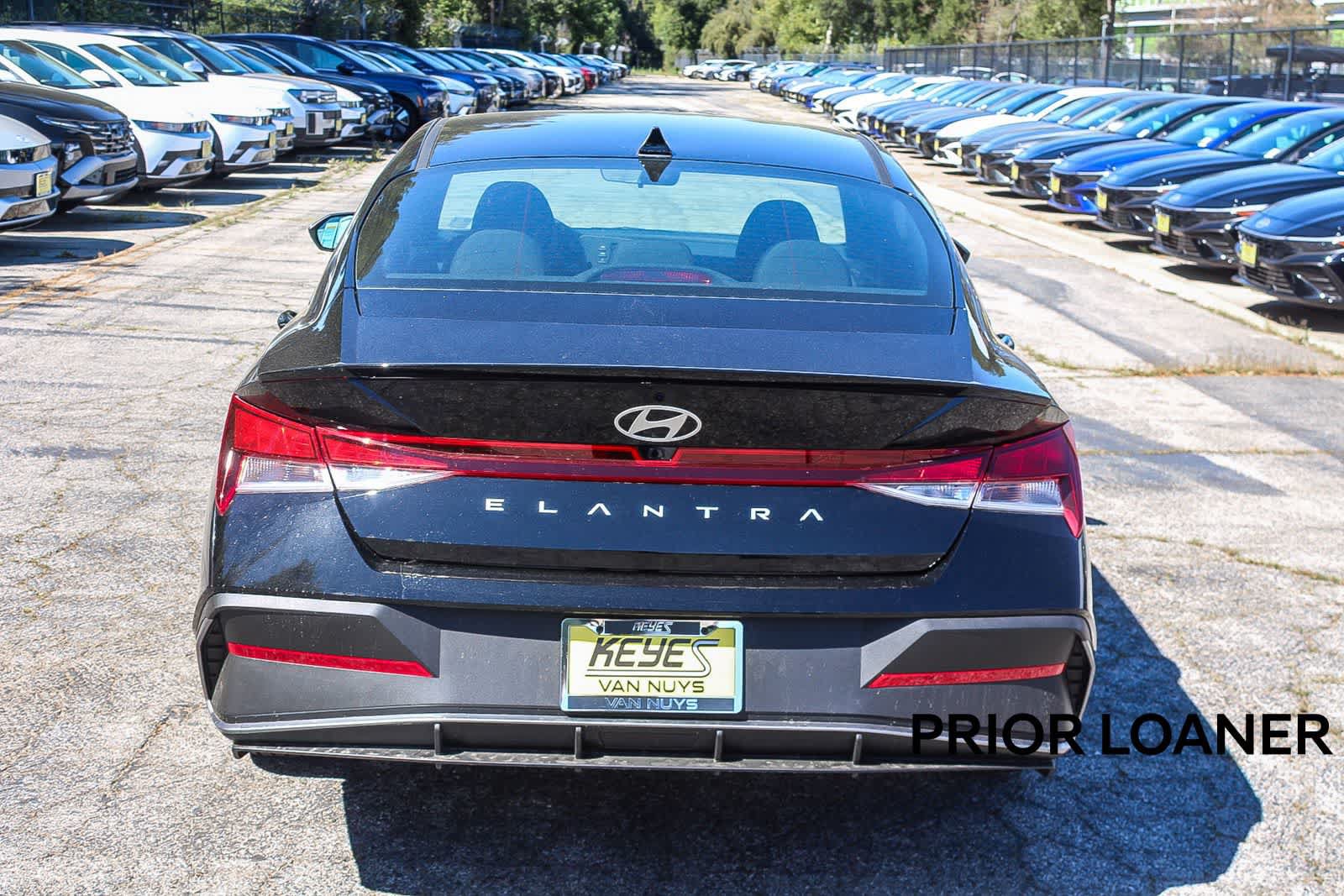 Certified 2026 Hyundai Elantra Sport FWD image 6