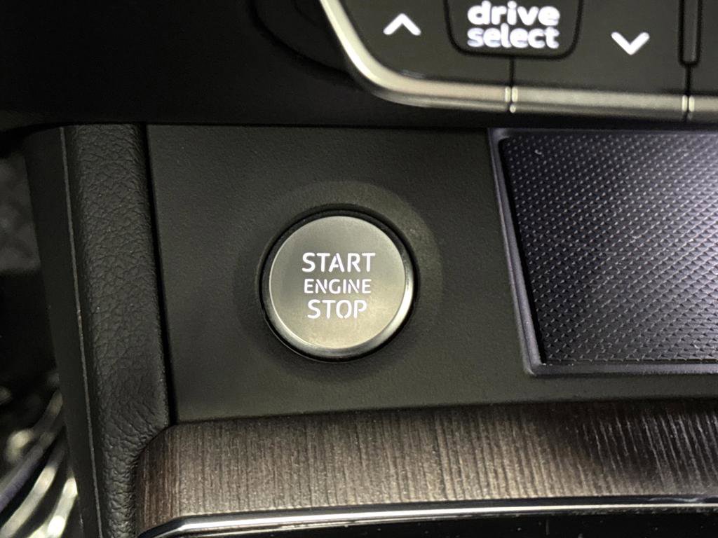 Used 2023 Audi Q5 2.0T Premium w/ Convenience Package image 23