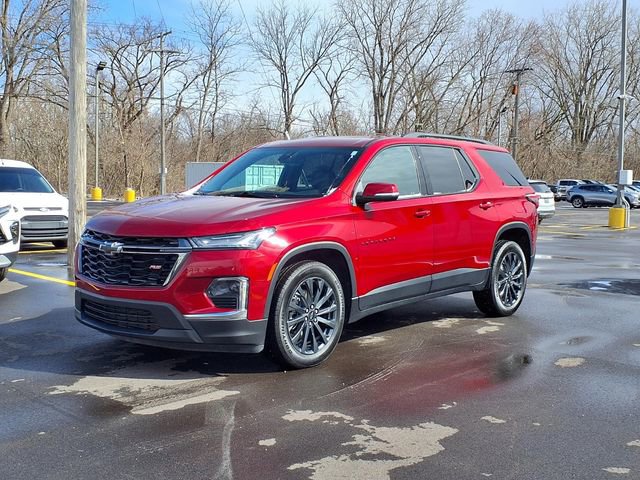 Used 2023 Chevrolet Traverse RS image 1