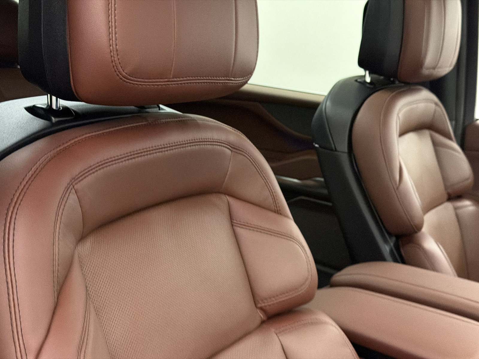 New 2027 Lincoln Navigator Reserve AWD/4WD image 13