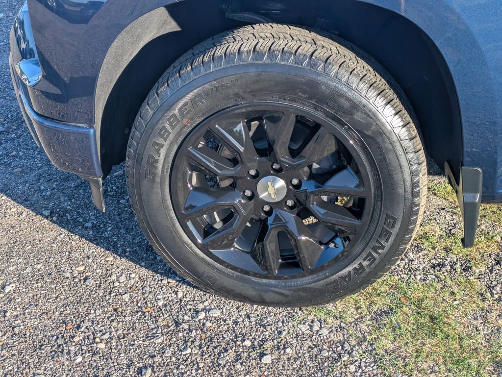 Used 2022 Chevrolet Silverado 1500 Custom image 10