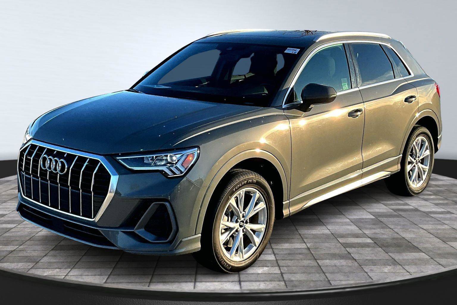 Used 2023 Audi Q3 2.0T Premium image 2