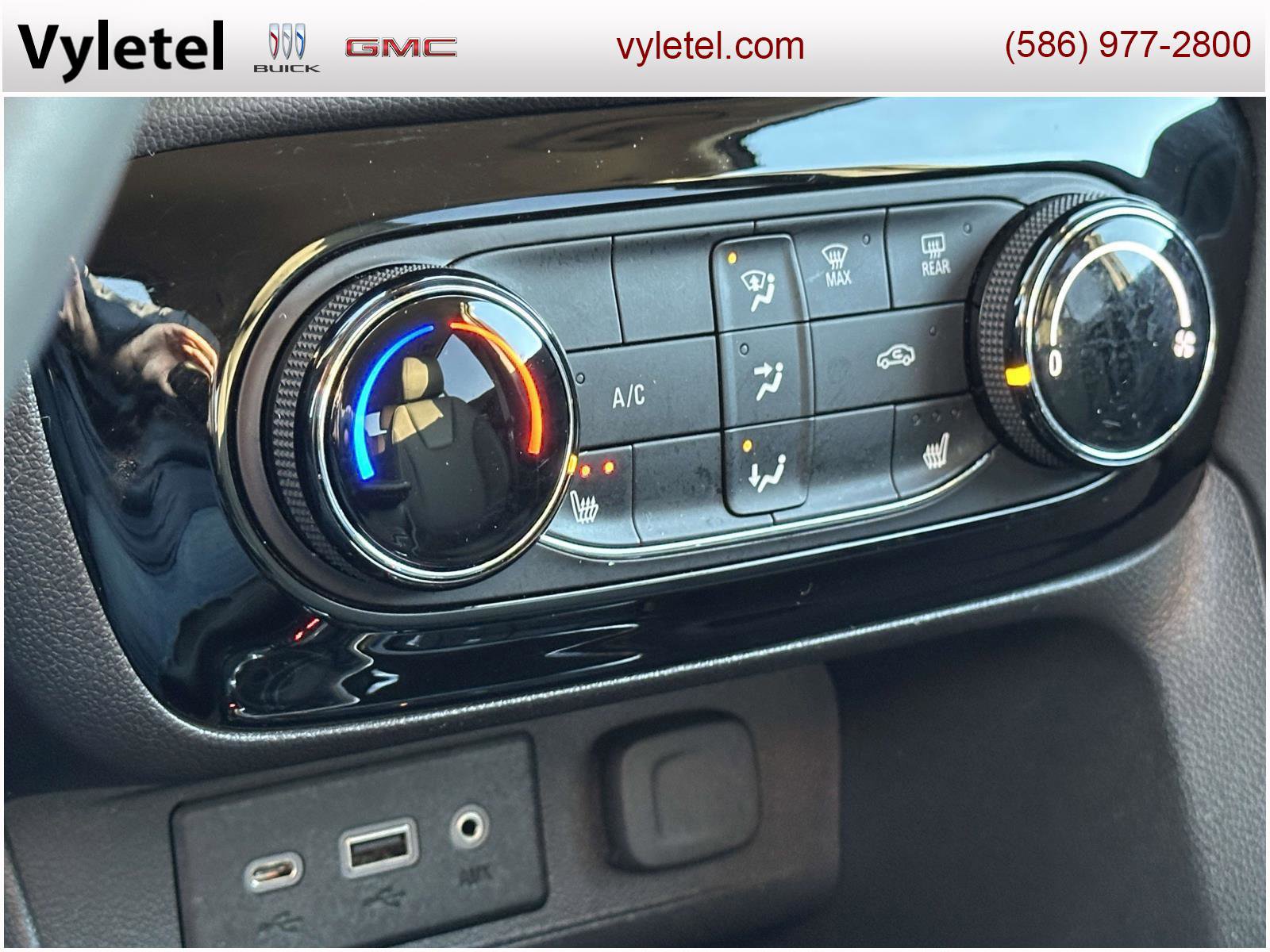 Used 2023 Buick Encore GX Preferred w/ Cold Weather Comfort Package image 25