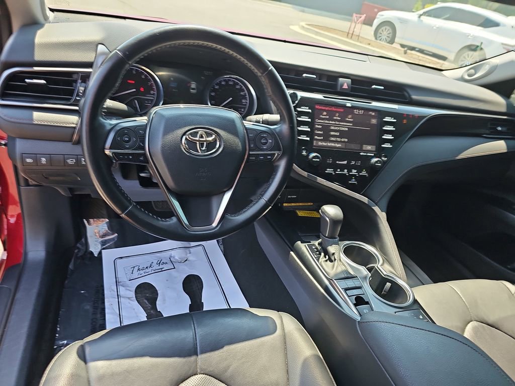 Used 2020 Toyota Camry XLE w/ Navigation Package FWD image 20