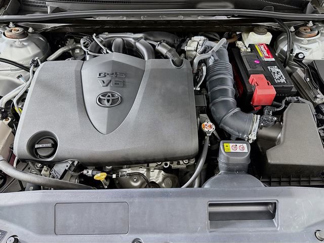 Certified 2021 Toyota Avalon XSE FWD image 32