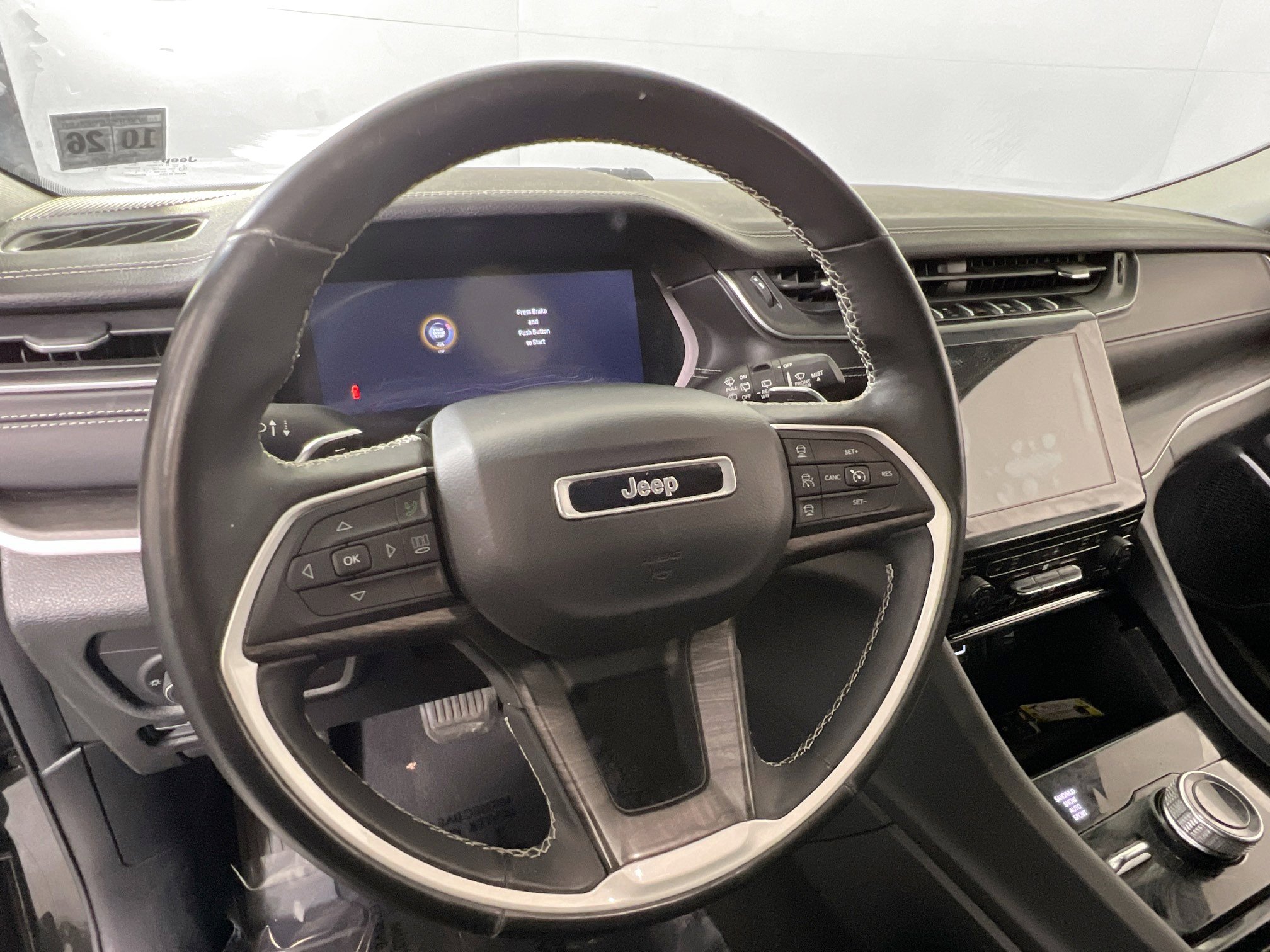 Used 2021 Jeep Grand Cherokee L Limited AWD/4WD image 11