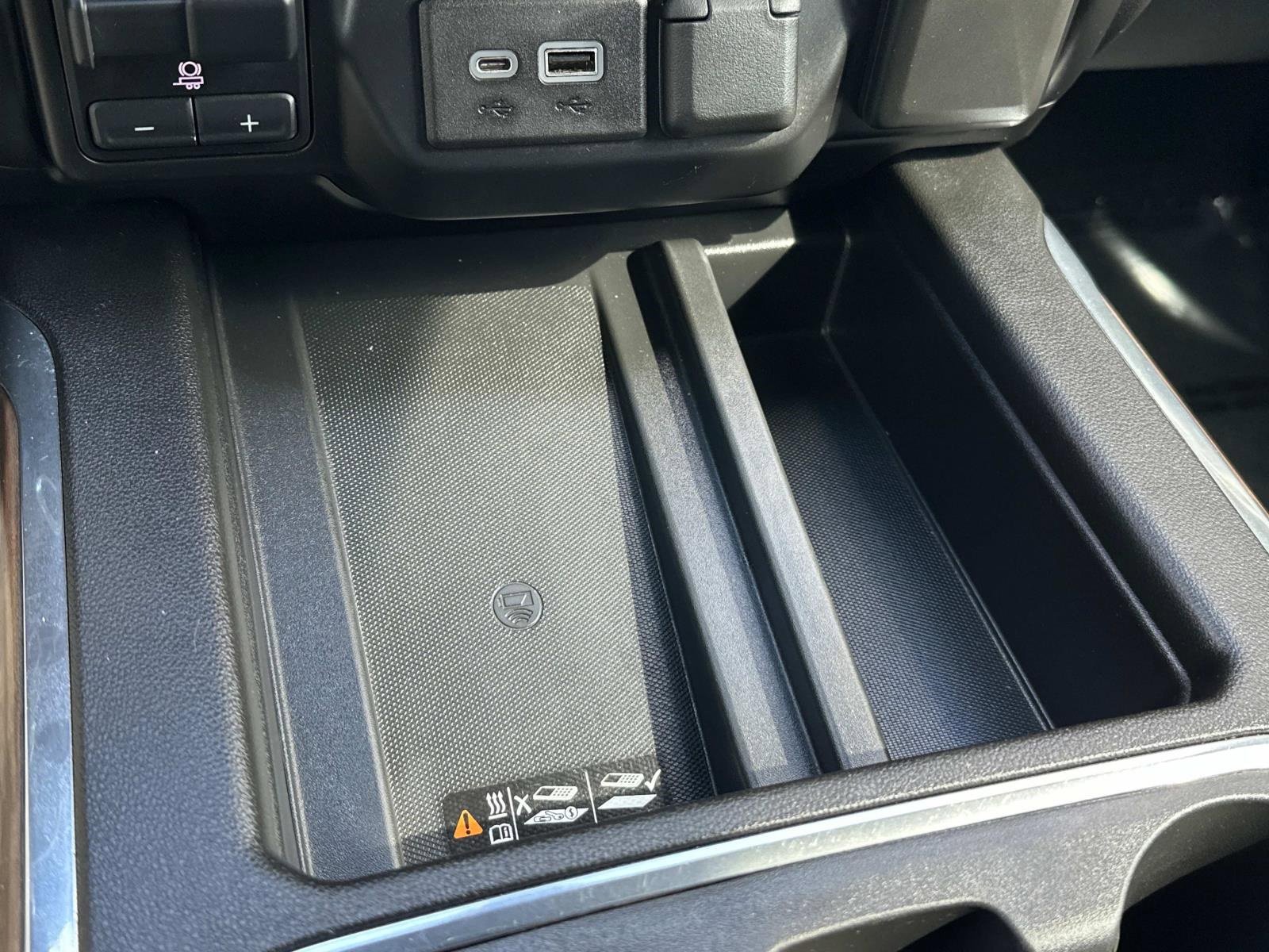 Used 2022 Chevrolet Silverado 3500 High Country w/ Z71 Off-Road Package image 12